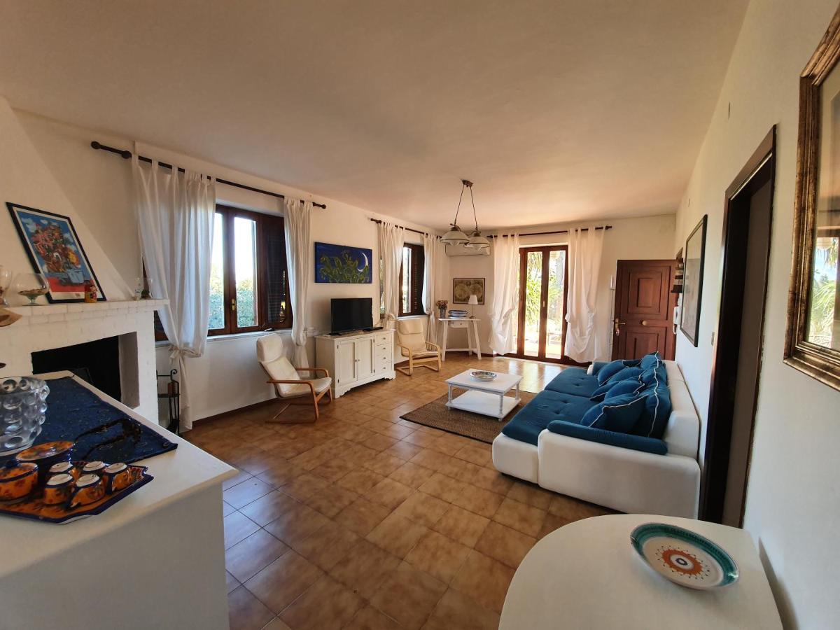 קאריני Villa Mariella מראה חיצוני תמונה